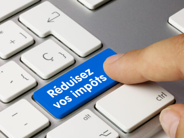Réduisez vos impôts. @Adobe
