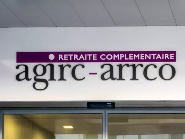 Devanture agirc-arrco @Adobe