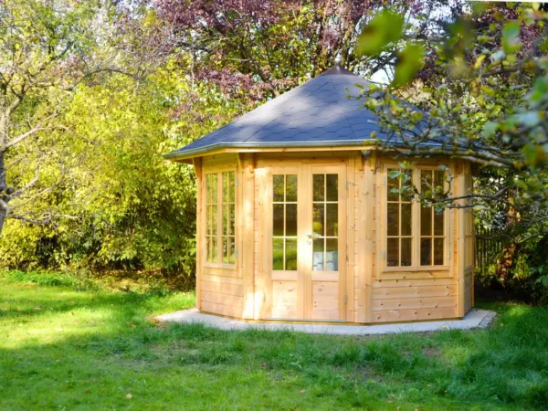 ABRI DE JARDIN