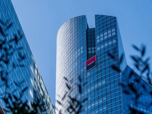Une banque française. @Adobe