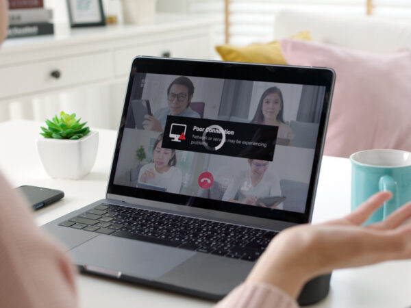 8 millions de Français vont bientôt perdre leur connexion Internet, êtes-vous concerné ?